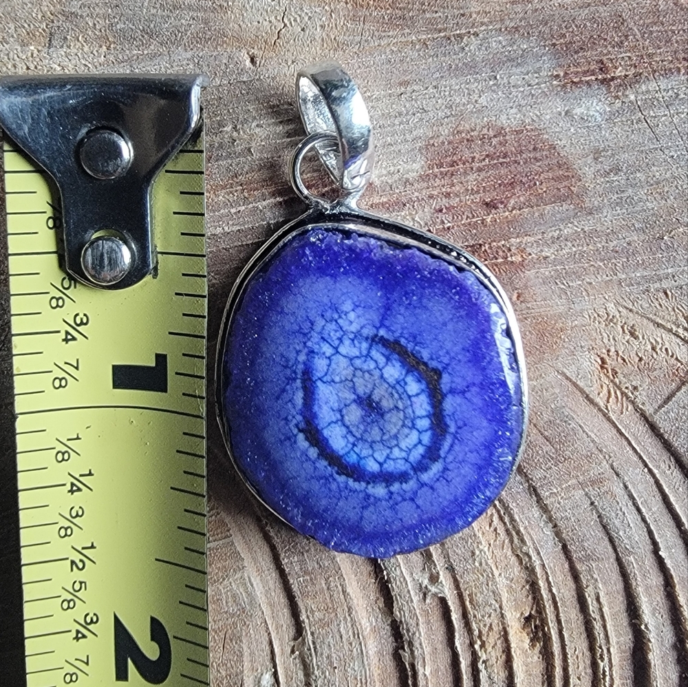 Handcrafted Stunning Blue Solar Quartz 925 Silver Plated Pendant . - Picture 5 of 5